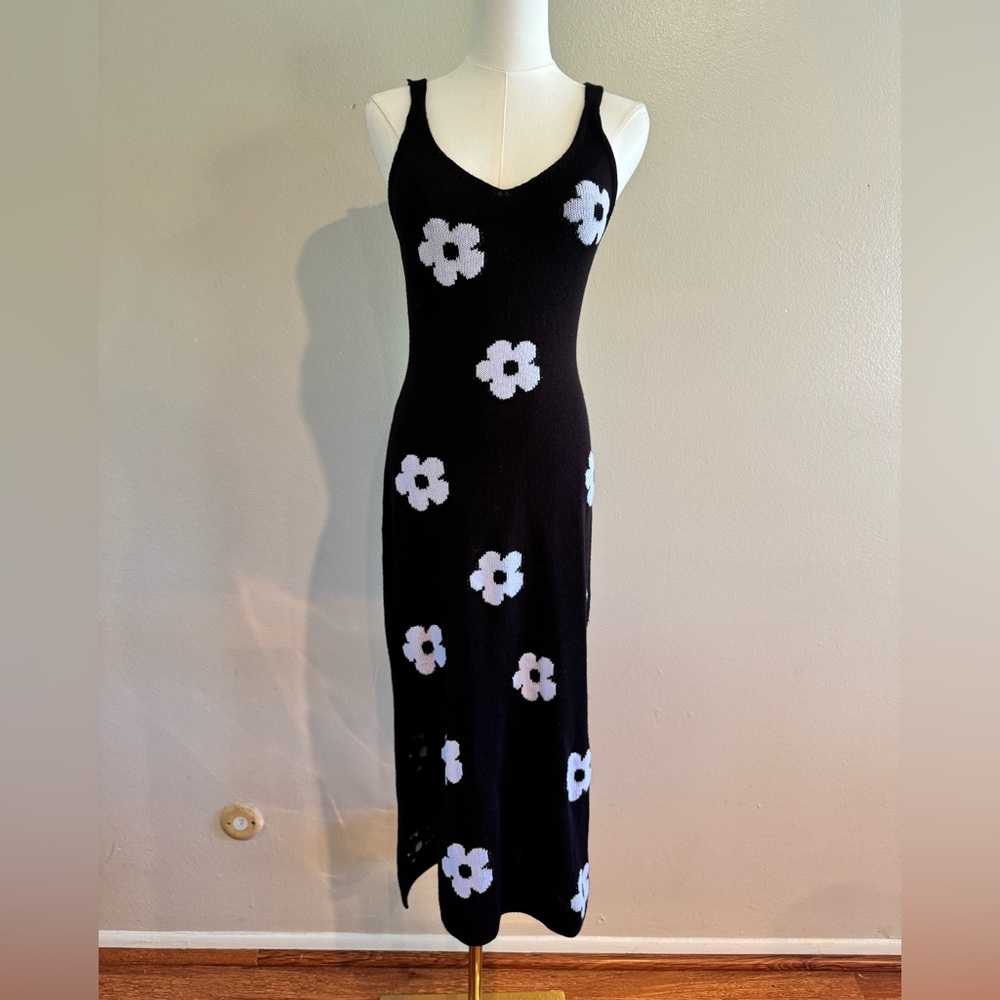 H+M Black Floral Knit Midi Dress with White Flower Pattern